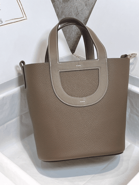 [에르메스] 인더루프 18cm Clemence