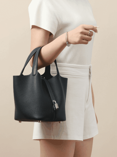 [에르메스] 피코탄 Lock 22cm Clemence