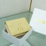 옐로우