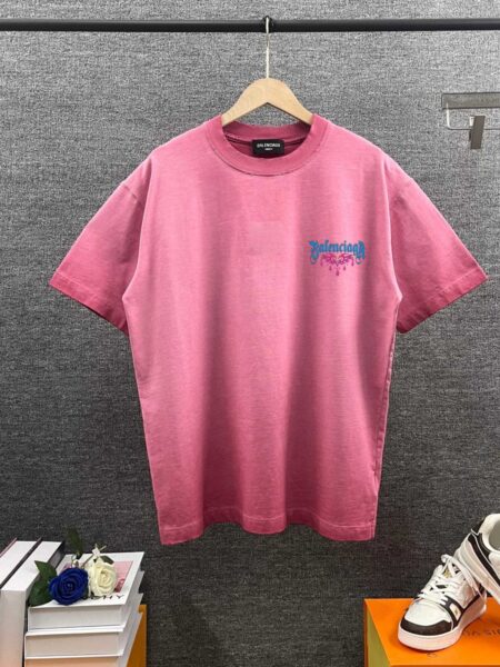 [발렌시아가] 메탈 로고 데미지 반팔 티셔츠 (4 COLORS)