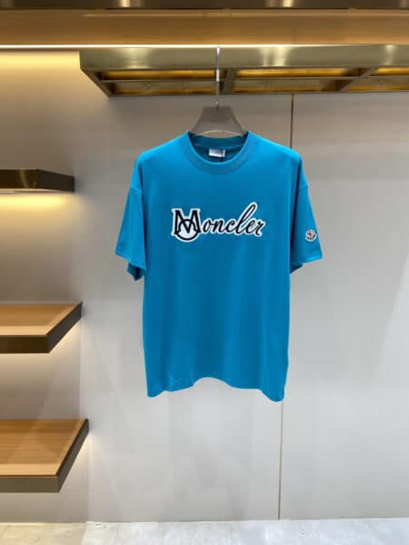 [몽클레어] 스크립트 로고 자수 반팔 티셔츠 (3 COLORS)