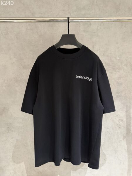 [발렌시아가] 백 디스트레디드 아치 로고 패치 티셔츠 (2 COLORS)