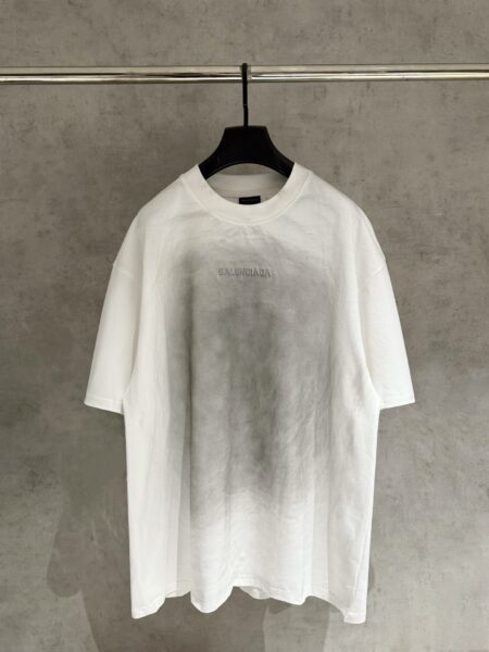 [발렌시아가] 워싱 티셔츠 (2 COLORS)
