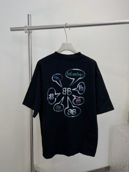 [발렌시아가] 백로고 반팔 티셔츠 (2 COLORS)