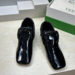 BLACK (GLOSSY)