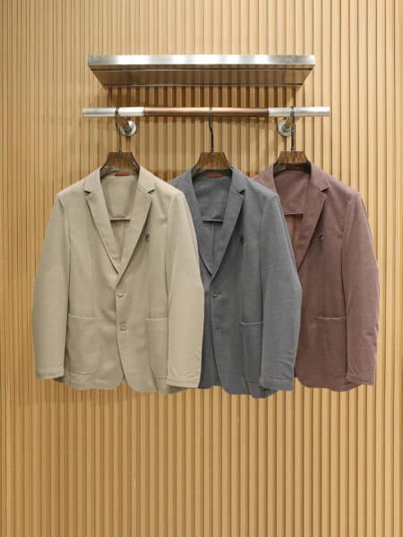 [제냐] 로고 자수 디테일 블레이저 (3 COLORS)
