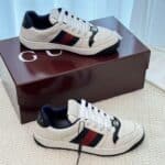 WHITE / NAVY