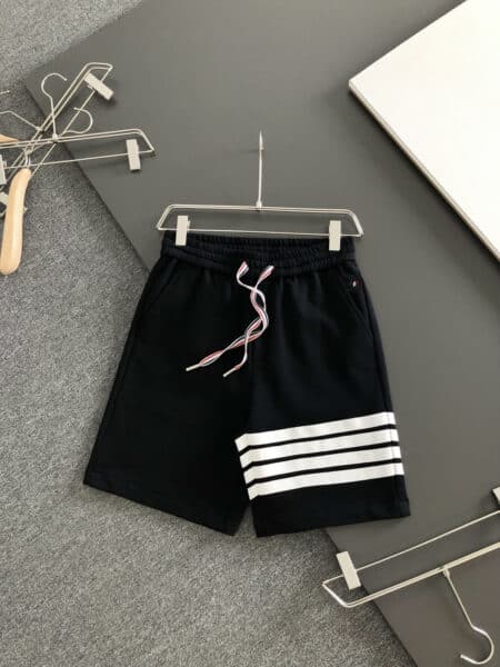 [톰브라운] 사선 스트라이프 스웨트 쇼츠 (3 COLORS)