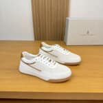 WHITE / BEIGE