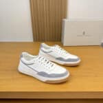 WHITE / GREY