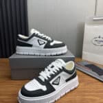 WHITE / DARK GREY