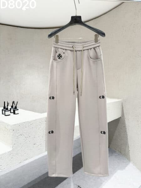 [크롬하츠] CH 고딕 로고 조거 팬츠 (2 COLORS)