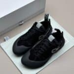 BLACK / GREY
